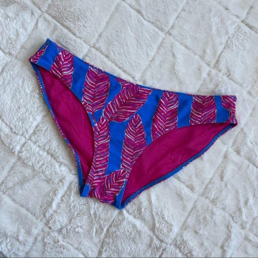 Vineyard Vines | Pink and Navy Palm Classic Bikini Bottoms | Size Medium